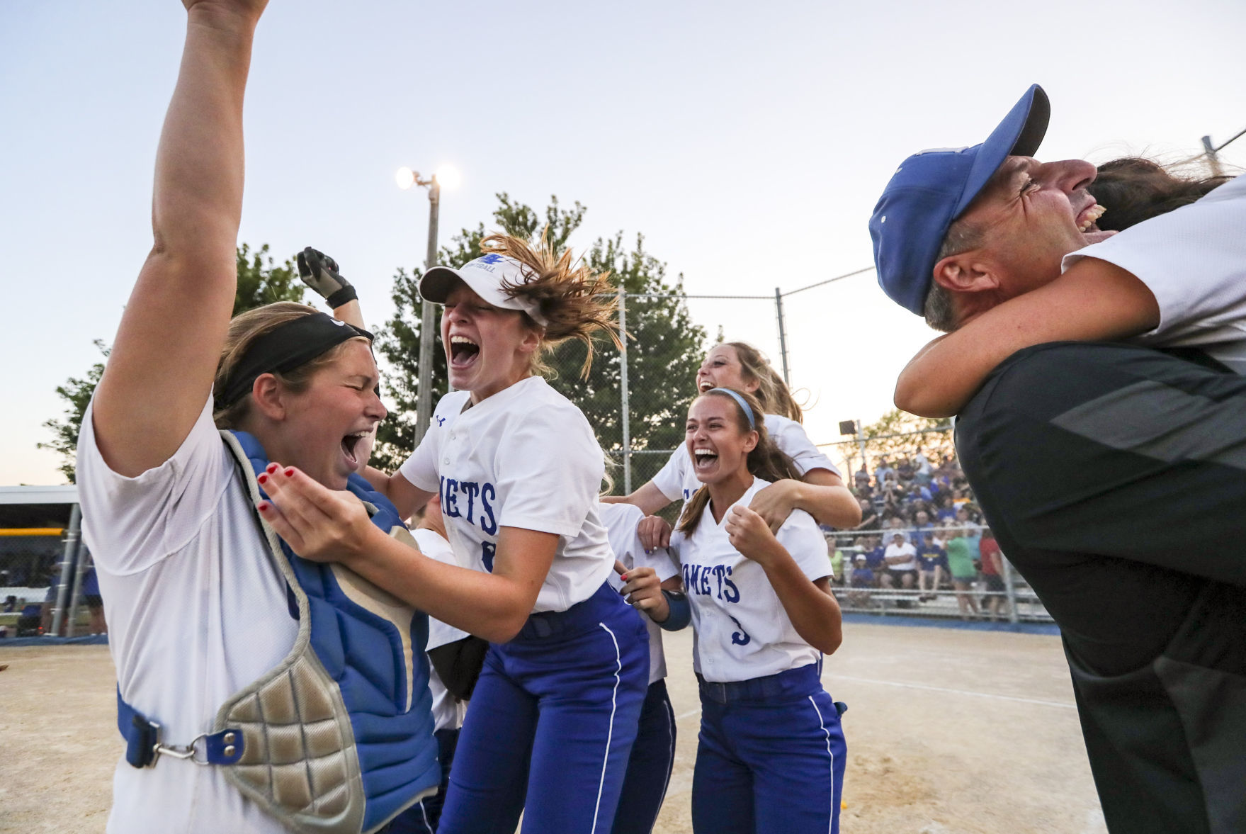 070618-qct-softball-semifinal-001